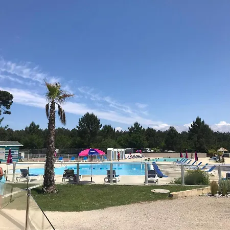 Mobilhome Landes Les Dunes De Contis * 波讷地区圣朱利安