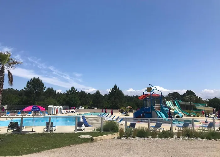 Mobilhome Landes Les Dunes De Contis * سان جوليان-أون-بورن