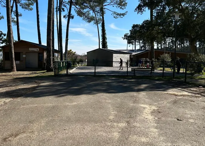 Mobilhome Landes Les Dunes De Contis مكان تخييم *